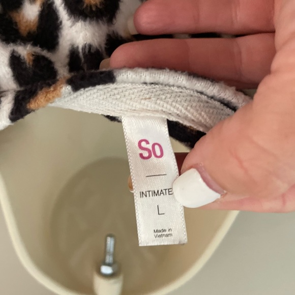 Woman’s cropped sweater - Picture 3 of 5